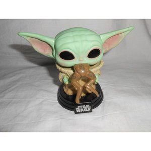 Star Wars Funko Pop Baby Yoda Grogu eating a frog Bobble Head Collectible! Lucas